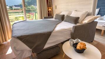1 slaapkamer, een strijkplank/strijkijzer, gratis wifi, beddengoed