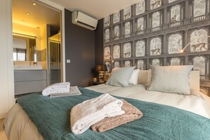 2 makuuhuonetta, silitysrauta/-lauta, ilmainen Wi-Fi, vuodevaatteet