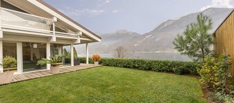 Maison Lacustre – Maison contemporaine avec vue panoramique sur le lac d’Annecy