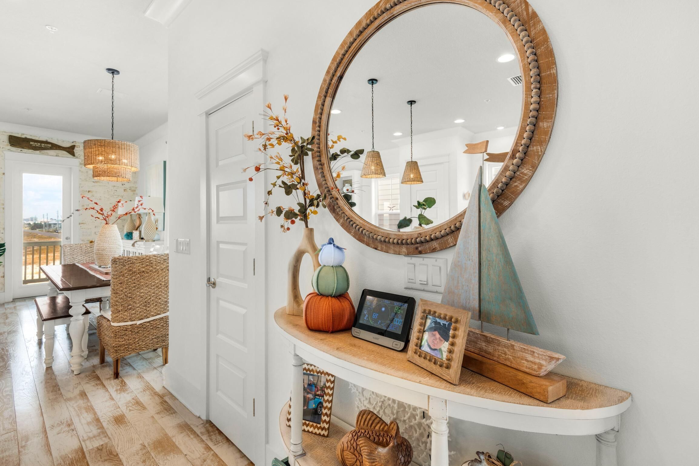 House, Multiple Beds (Just Beachy) | Interior