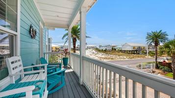 House, Multiple Beds (Just Beachy) | Terrace/patio