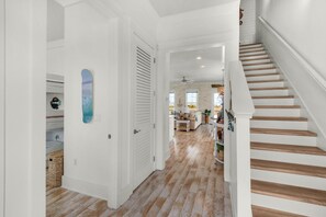 House, Multiple Beds (Just Beachy) | Interior - Just Beachy (Navarre)
