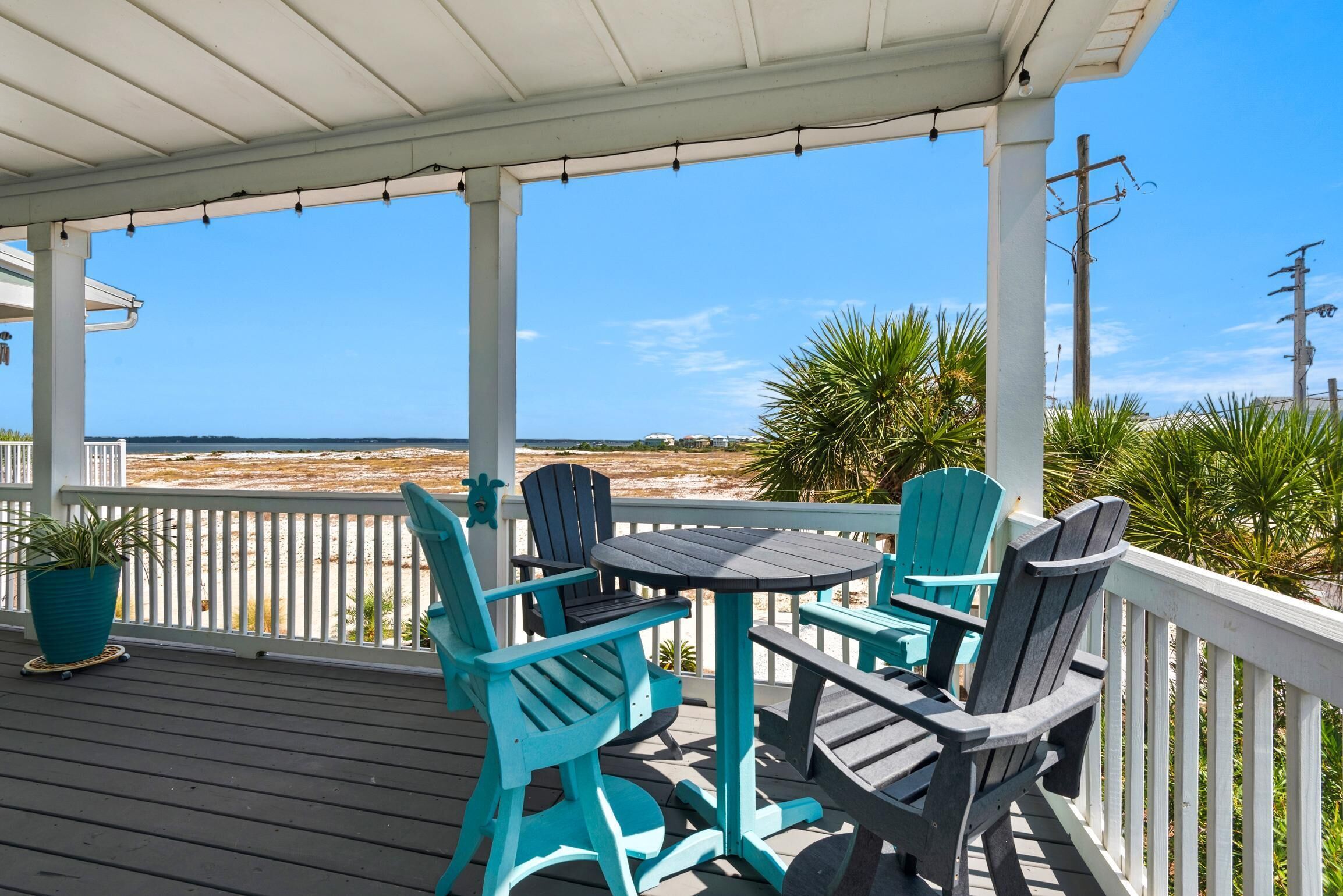 House, Multiple Beds (Just Beachy) | Outdoor dining