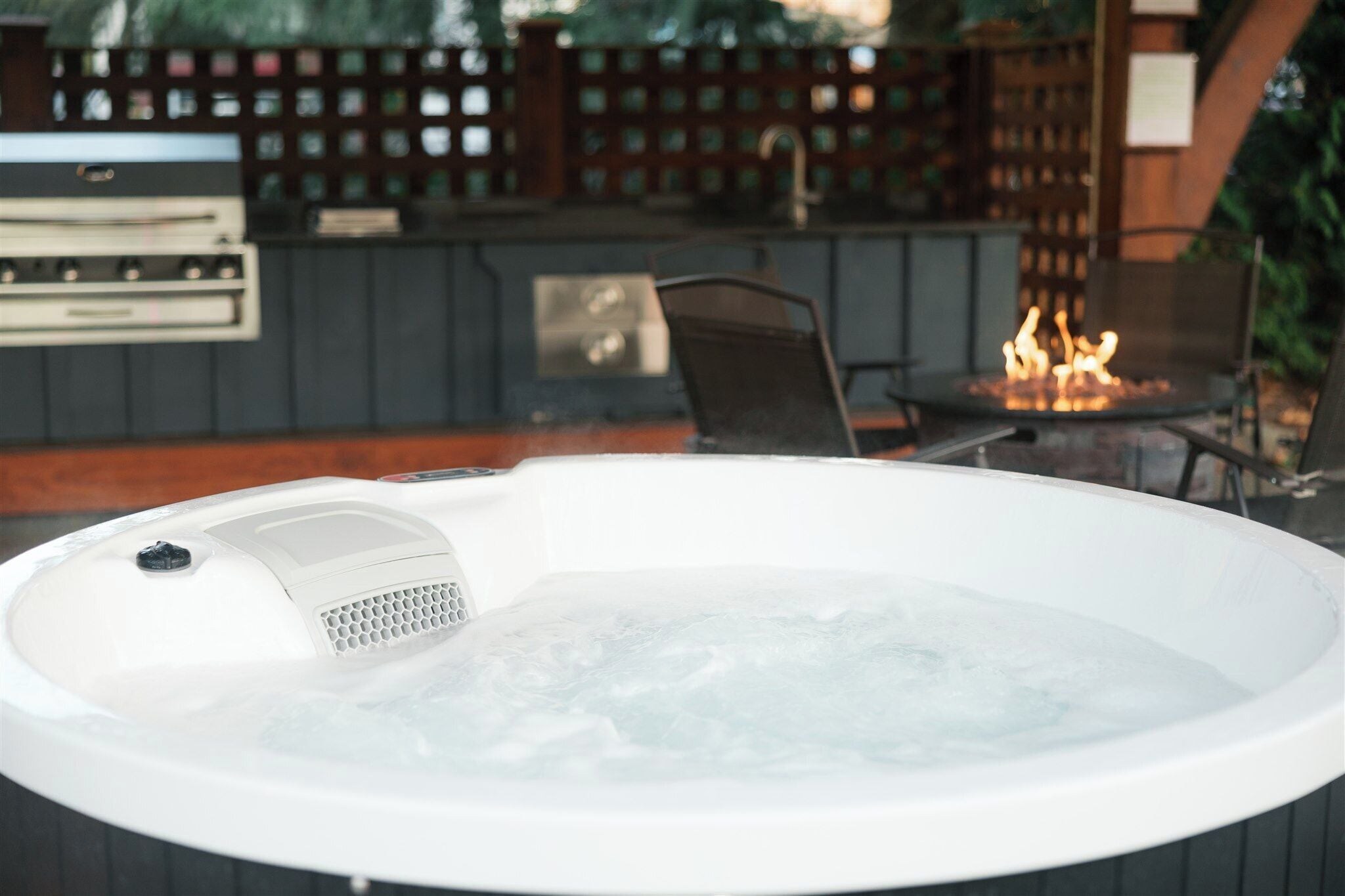 Bain à remous extérieur