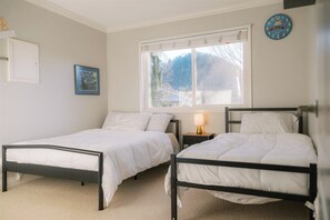 3 Schlafzimmer, Bügeleisen/Bügelbrett, WLAN, Bettwäsche