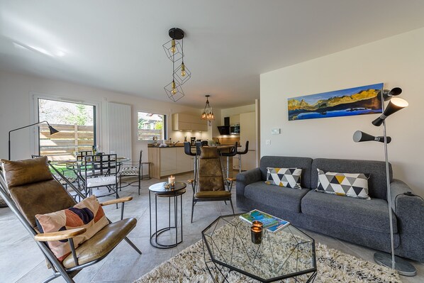 Téléviseur, lecteur de DVD