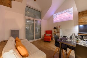 TV, stereo