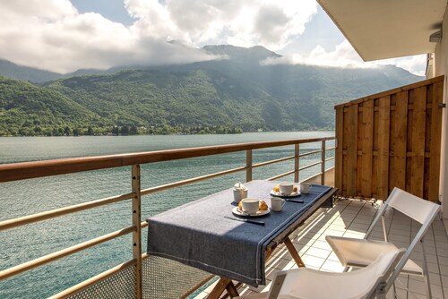 Le Studio Rivage - Surplombant le lac