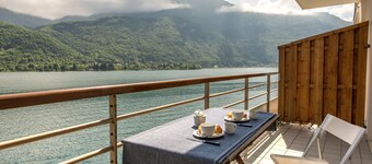 Le Studio Rivage - Surplombant le lac