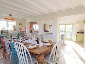 Cottage | Interior