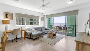 تلفزيون ذكي، مكتب