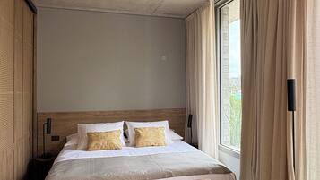 Habitación doble estándar | Caja de seguridad en la habitación y wifi gratis