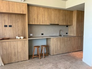 Deluxe Studio Suite, Balcony | In-room safe, free WiFi