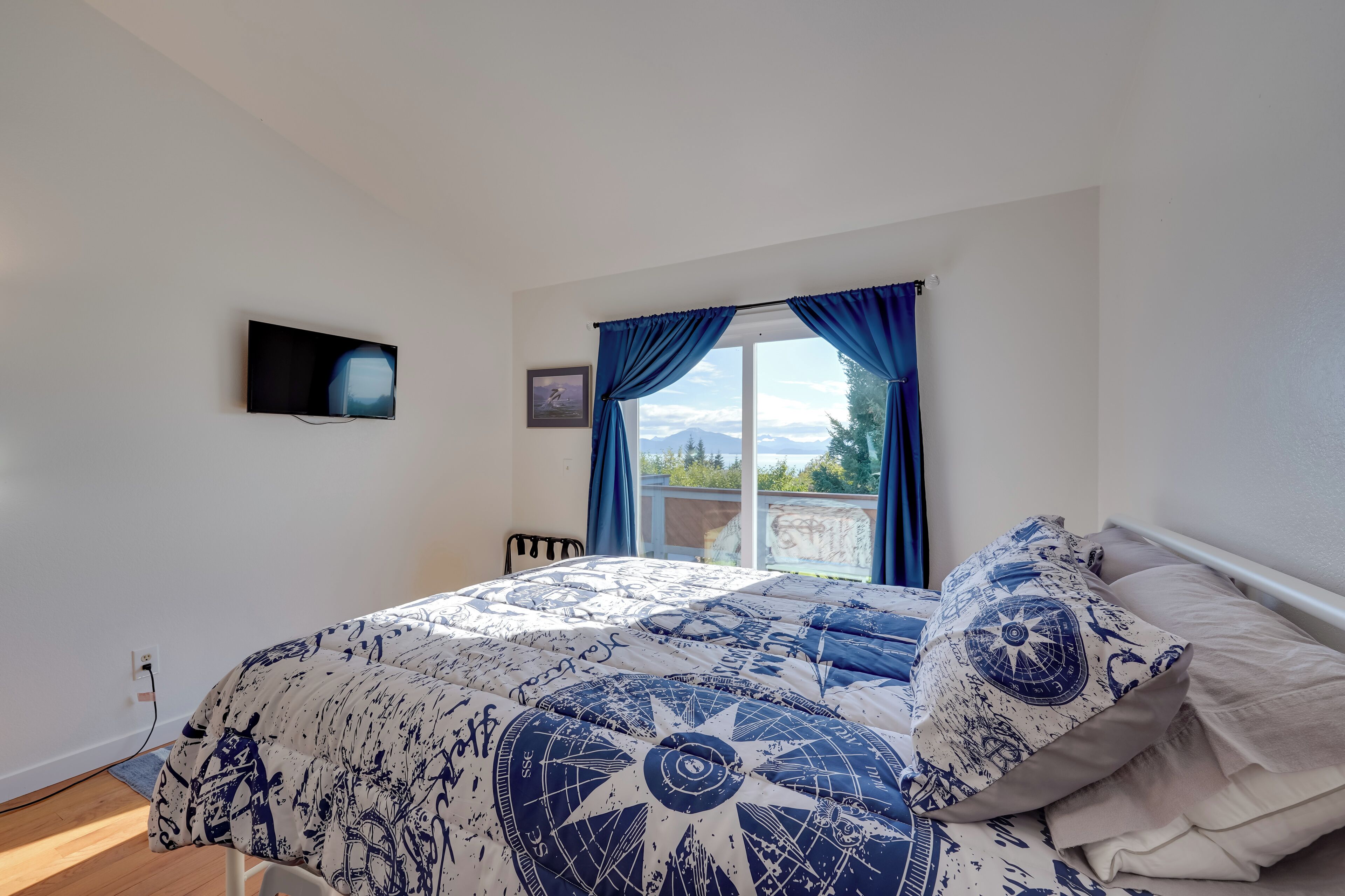 1 bedroom, iron/ironing board, travel cot, WiFi