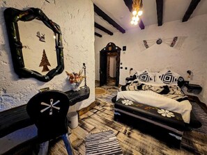 Memory foam beds, in-room safe, individually decorated