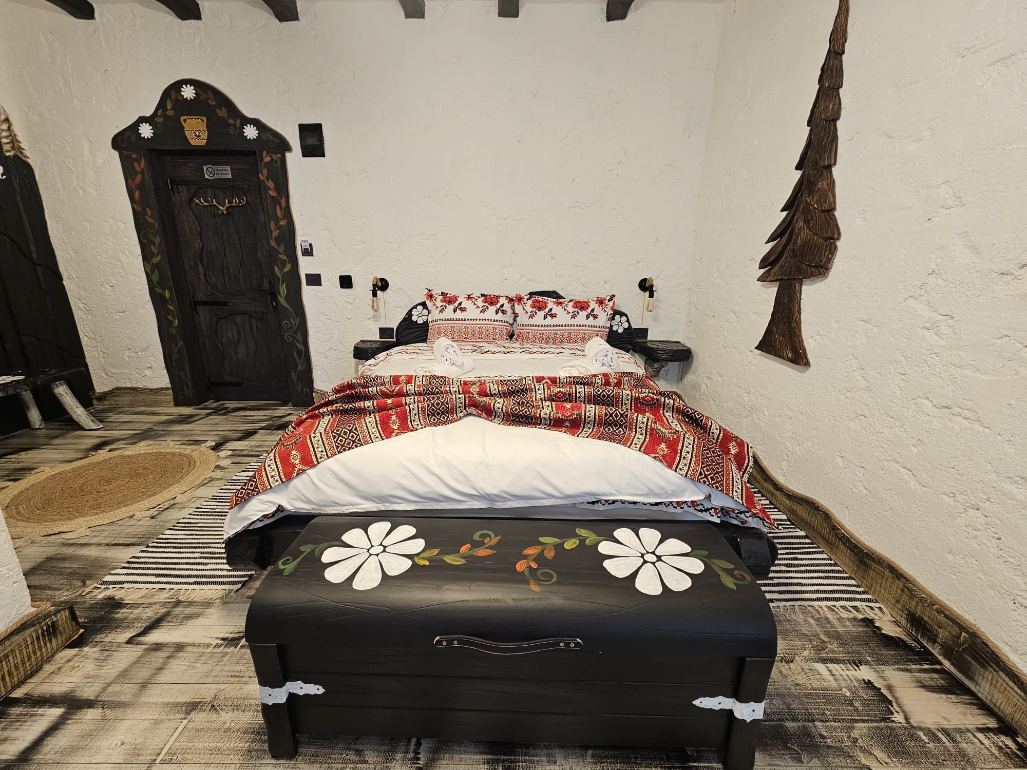 Premium-værelse - bjergudsigt | Senge med madrasser af memory foam, pengeskab på værelset