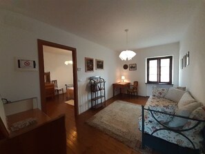 Family Suite, Hill View | Blackout drapes, free WiFi, bed sheets - Borgo Floreani (Treppo Grande)