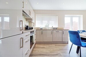 Microwave, oven, dishwasher