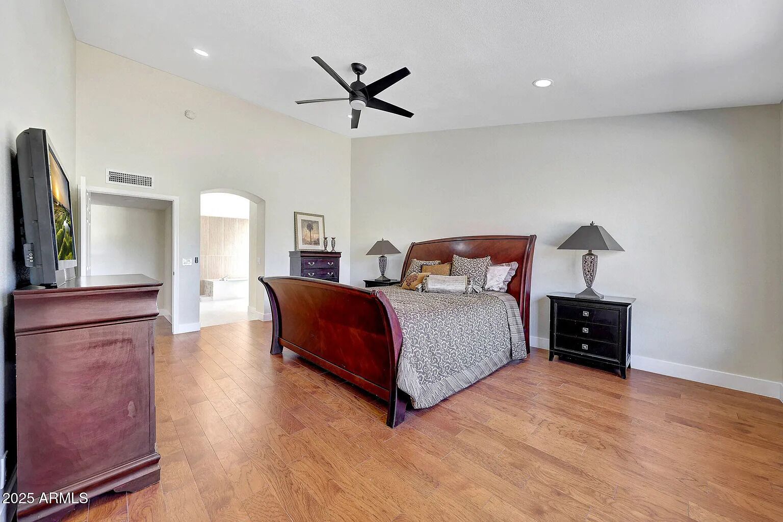 3 عدّة غرف نوم