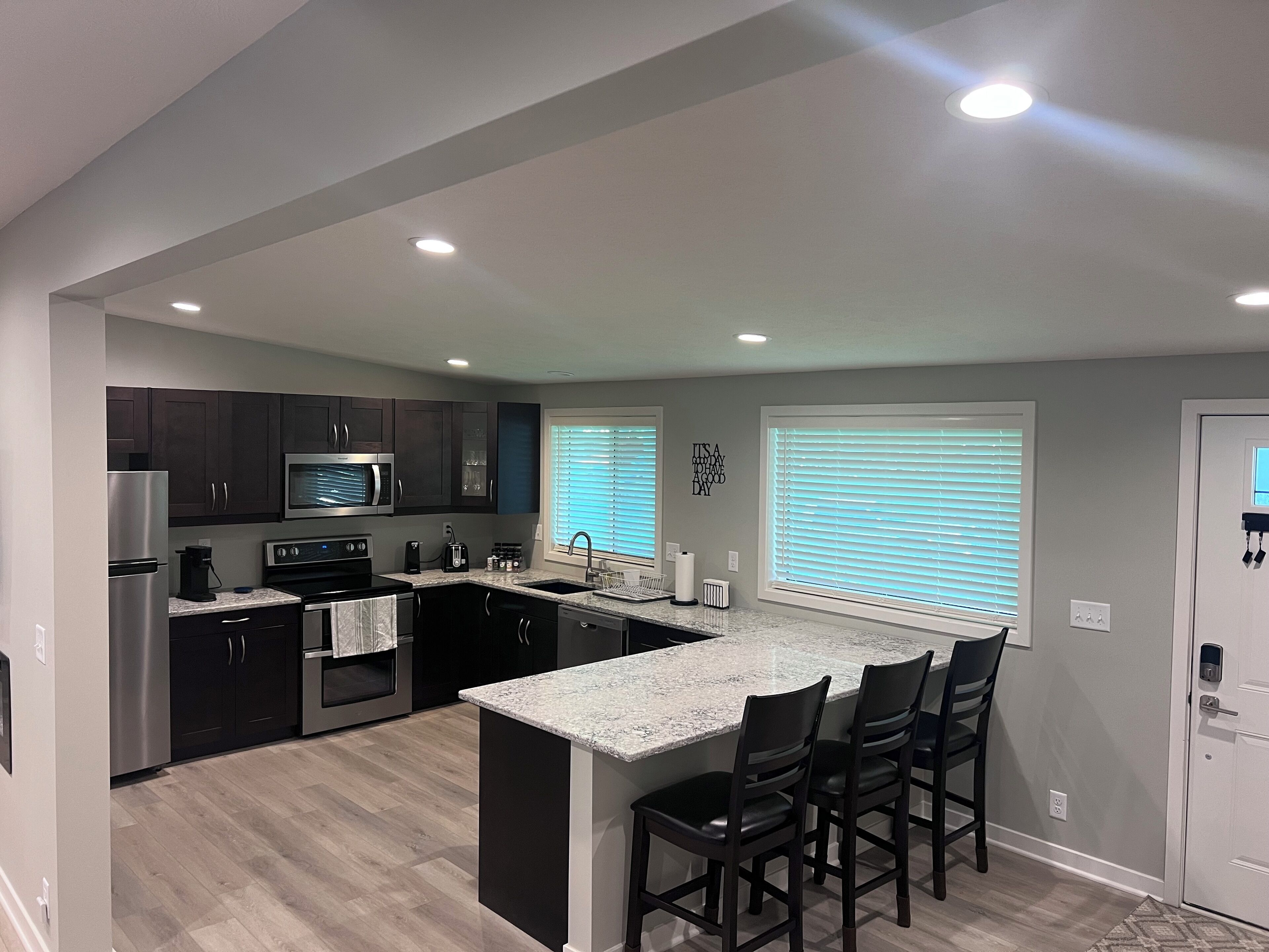 Microwave, oven, stovetop, dishwasher