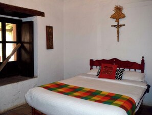 6 chambres, fer et planche à repasser, Wi-Fi, literie fournie