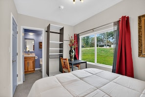 Iron/ironing board, travel crib, WiFi, bed sheets