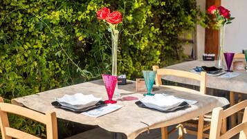 Ristorazione all'aperto