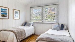 Unclassified image, 3 of 25, button - Callala On The Bay ~ Beachfront Retreat with Stunning Views, Loft, Kayaks, & Cozy Fire! (Callala Bay)