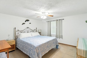 1 chambre, fer et planche Ă repasser, Wi-Fi, literie fournie