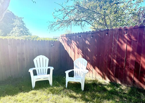 Cozy  Coastal by Beaches & Redwoods