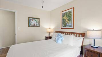 Leilighet, 3 soverom, havutsikt | Strykejern/-brett og wi-fi (inkludert)