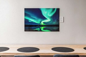 Interior - King Bed Studio-Downtown Getaway (Anchorage)