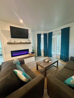 Televisor i llar de foc 