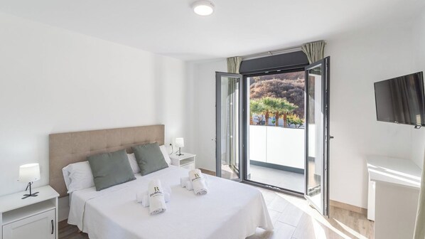 11 habitaciones, cuna de viaje y wifi 