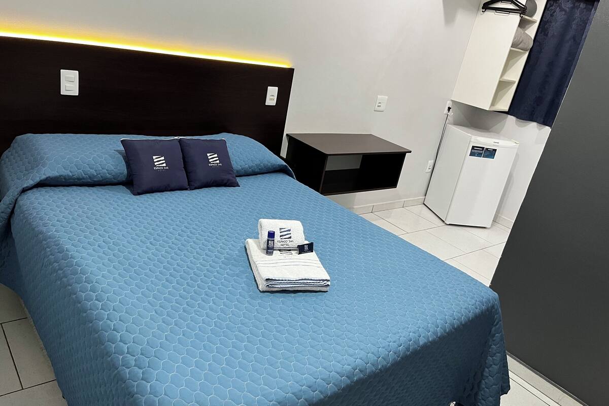 Wifi gratis y ropa de cama