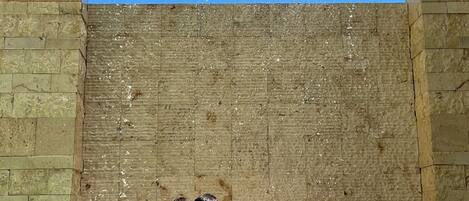 حمّام سباحة خارجي