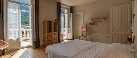 8 sovrum, strykjärn/strykbräda, resesäng och gratis wi-fi