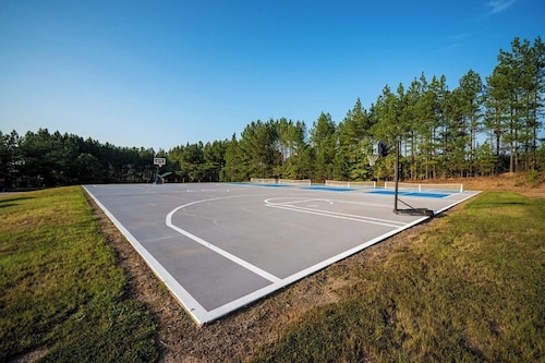 Timber Lodge Ranch - RV Space 1