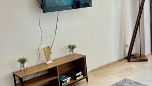 TV - Exclusive apartment in Andares, the #1 in Guadalajara - Swimming pool - Jacuzzi - AC (Zapopan)