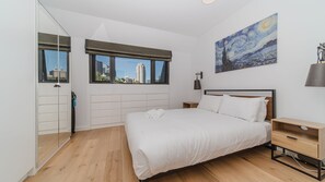2 Schlafzimmer, Schreibtisch, kostenloses WLAN, Bettwäsche