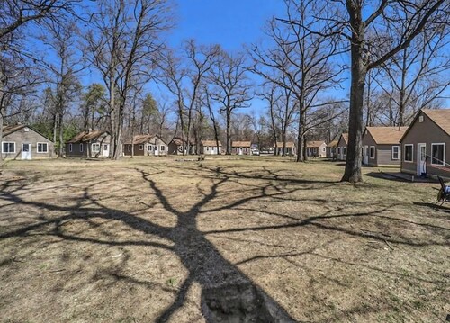 Woodhaven Cottages - Cabin 16 - Charming 2-bedroom cabin in Indian River