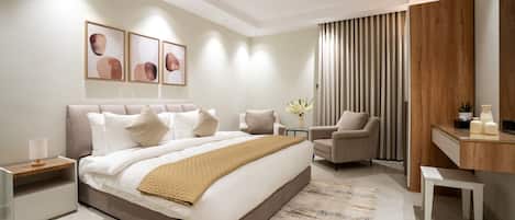 Deluxe Studio, 1 Bedroom | In-room safe, free WiFi