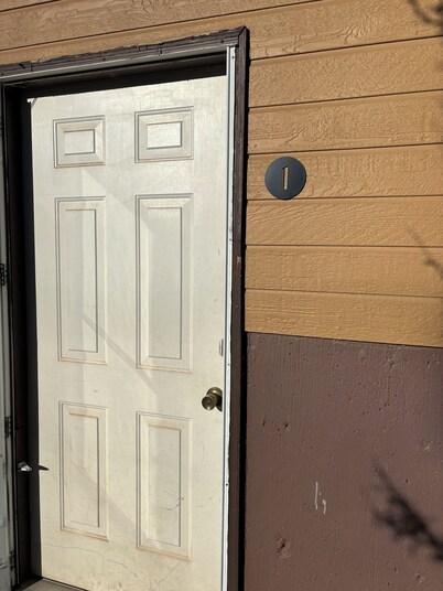 Charming 2-bedroom Getaway in Broadus