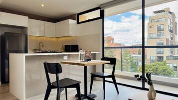 Appartement, uitzicht op stad | Woonruimte