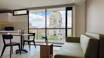 Apartment (401) | Living area