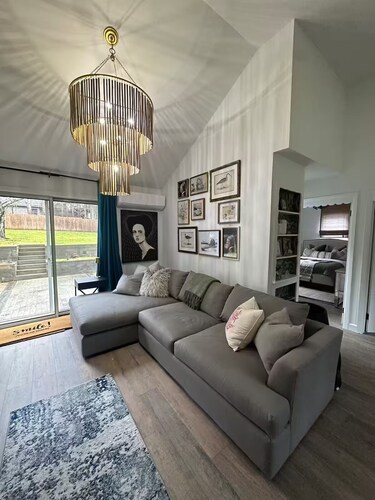 Newly Renovated Sag Harbor Beach House with Pool