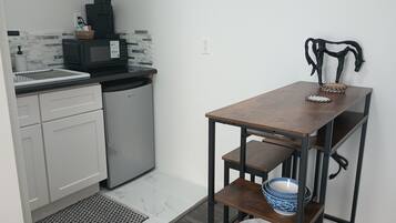 Fridge, microwave, toaster, blender