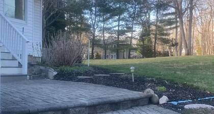 Beautiful Private Room Near Stony Brook University