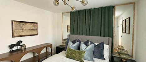 1 室のベッドルーム、WiFi