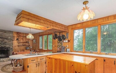 Charming 2-bedroom cabin in Waynesville
